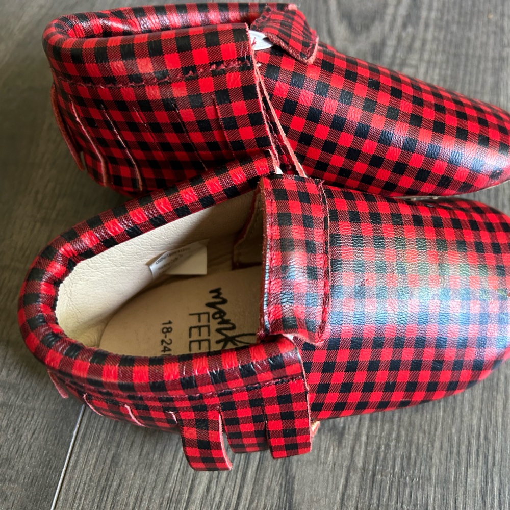 MONKEY FEET baby moccasin red plaid shoes in like new condition
